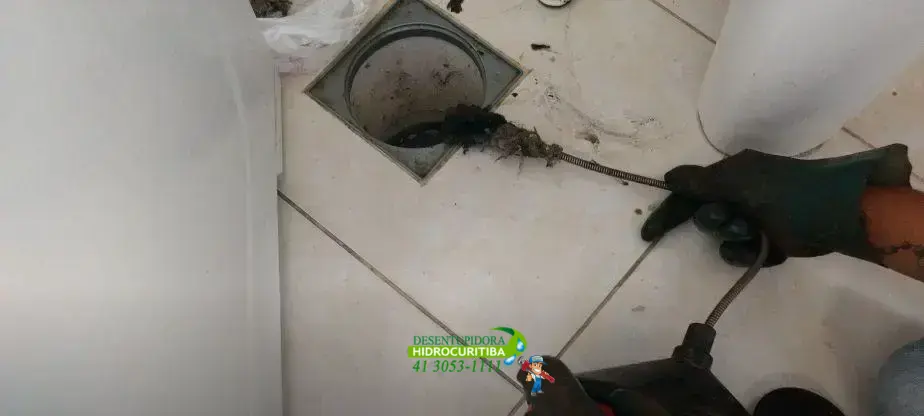 Como contratar um serviço de desentupimento de ralo no Vista Alegre de qualidade