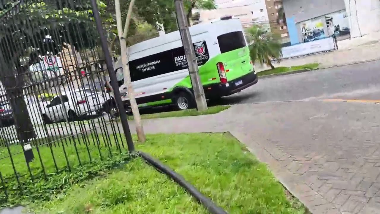 Desentupimento de esgoto no bairro Xaxim, Curitiba