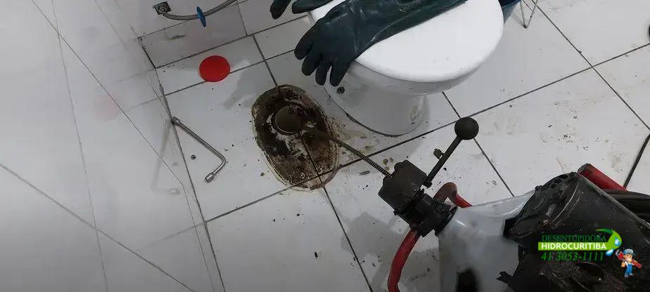 Passo a passo para consertar sua torneira com vazamento