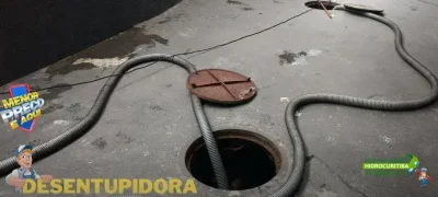 como limpar mofo de parede